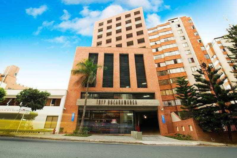 Hotel Bari Bucaramanga Exteriör bild